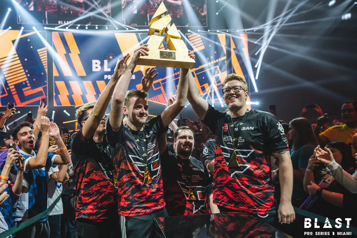 FaZe Clan - Team Liquid 14.02.2021 Прогнозы и ставки на матч