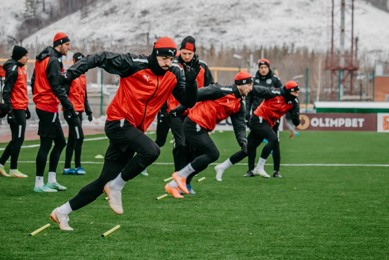 Акрон – Оренбург прогноз 27 ноября: ставки и коэффициенты на матч ФНЛ