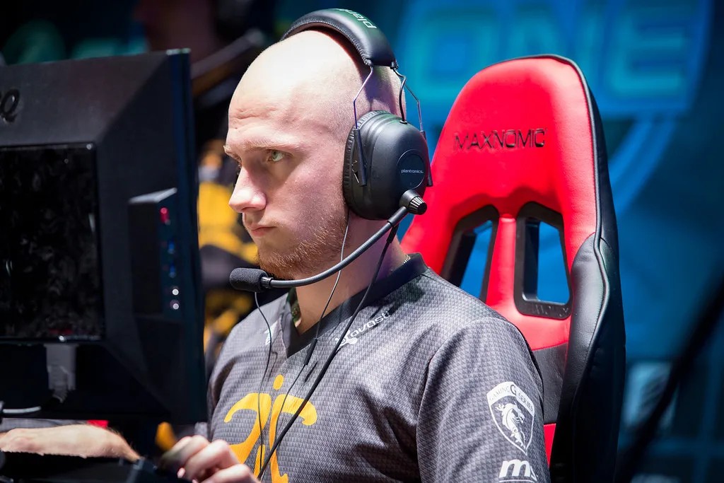 Endpoint — Fnatic 26.03.2021 Прогноз и ставки на матч