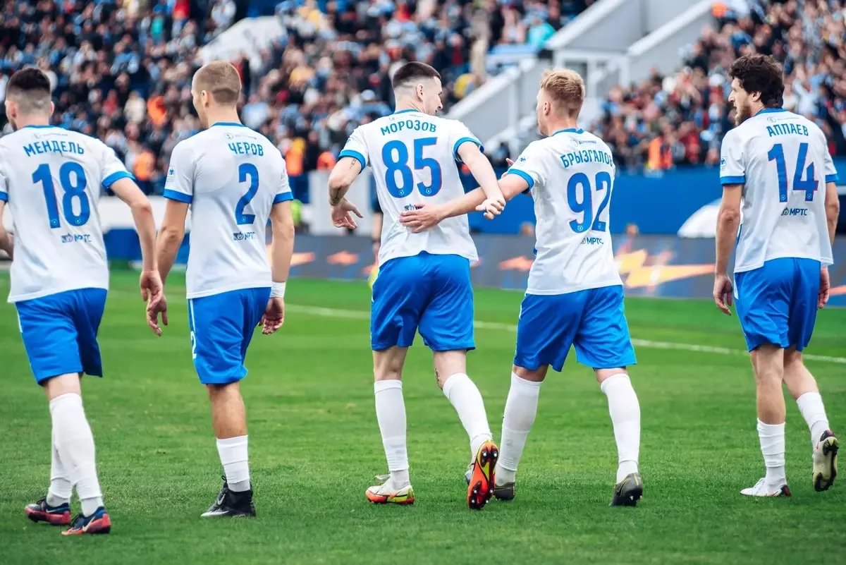 Факел — Торпедо: прогноз и ставка (КФ 2,15) на матч РПЛ 02.10.2022