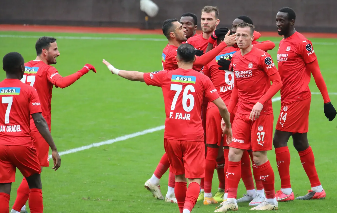 Кайсериспор – Сивасспор прогноз 27 декабря: ставки и коэффициенты на матч чемпионата Турции