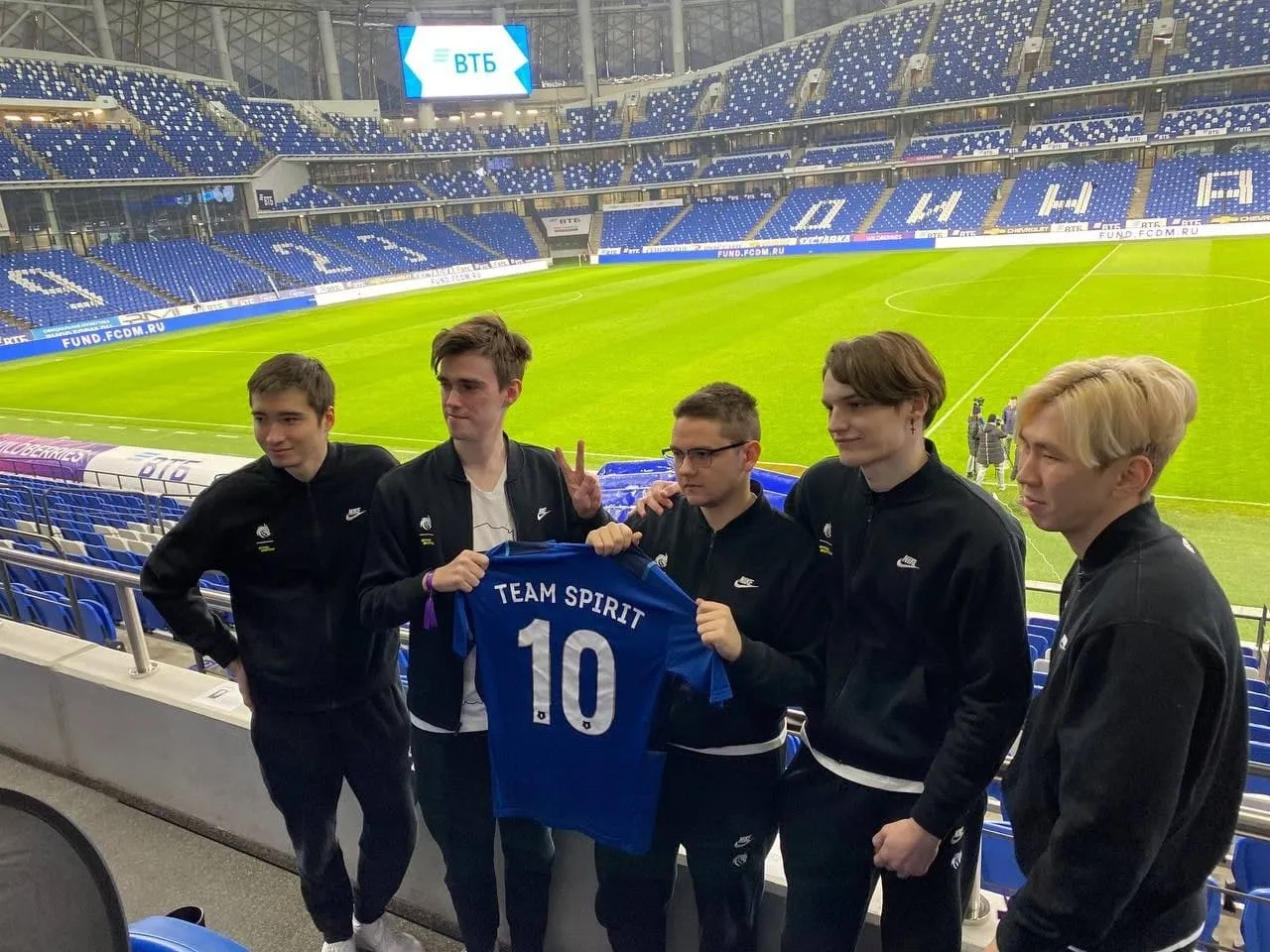 Team Spirit на футбольном поле