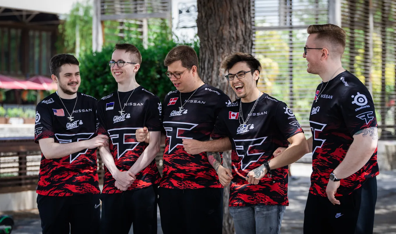FaZe — G2: десять звездных игроков покажут что такое CS:GO!