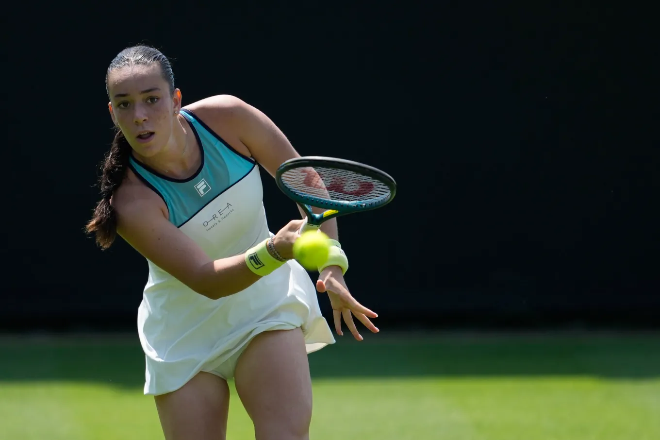 Хон – Валентова прогноз и ставки на матч WTA Прага 21 июля 2026 года