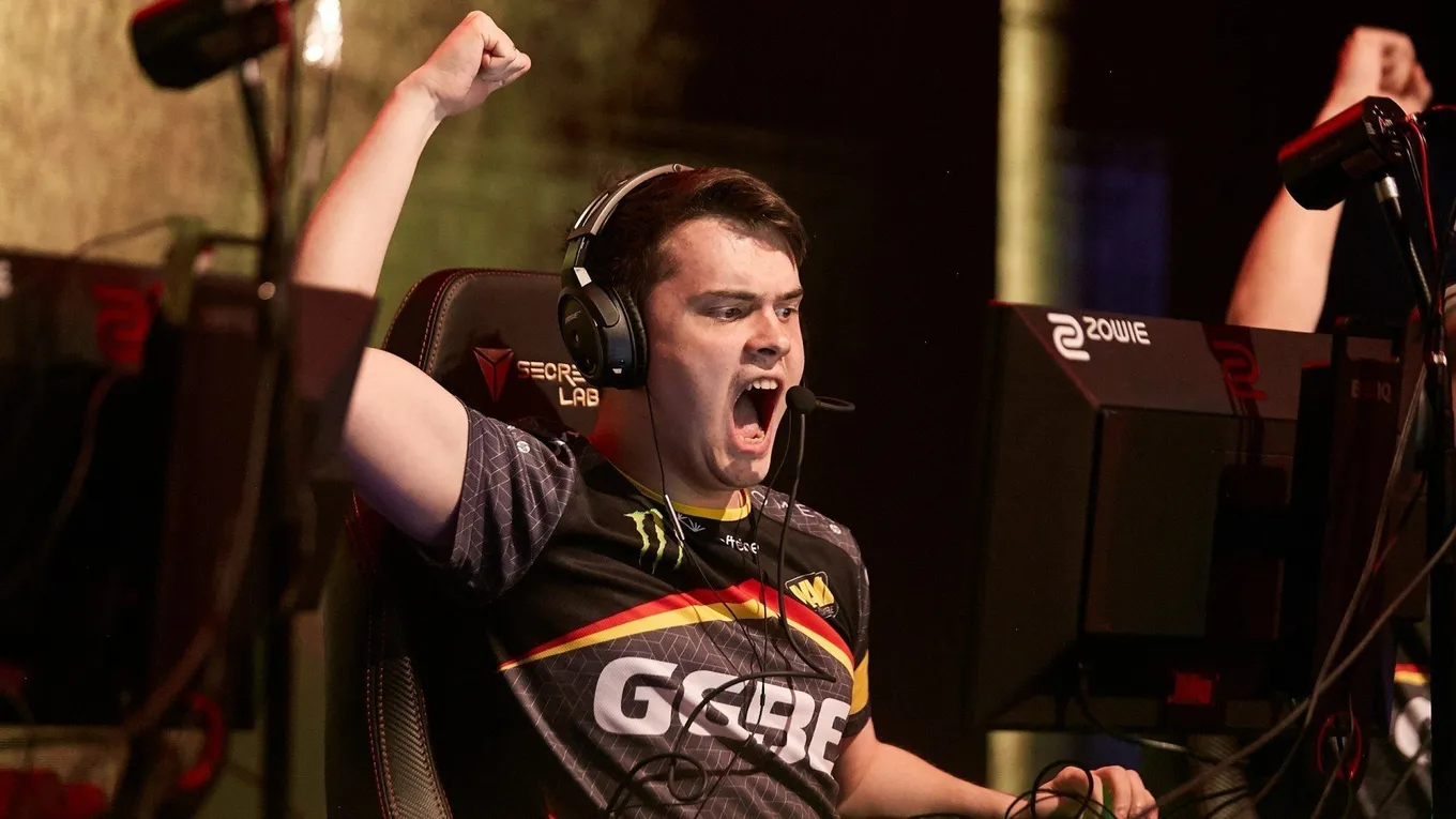Natus Vincere — Team Vitality: кто окажется на грани вылета?