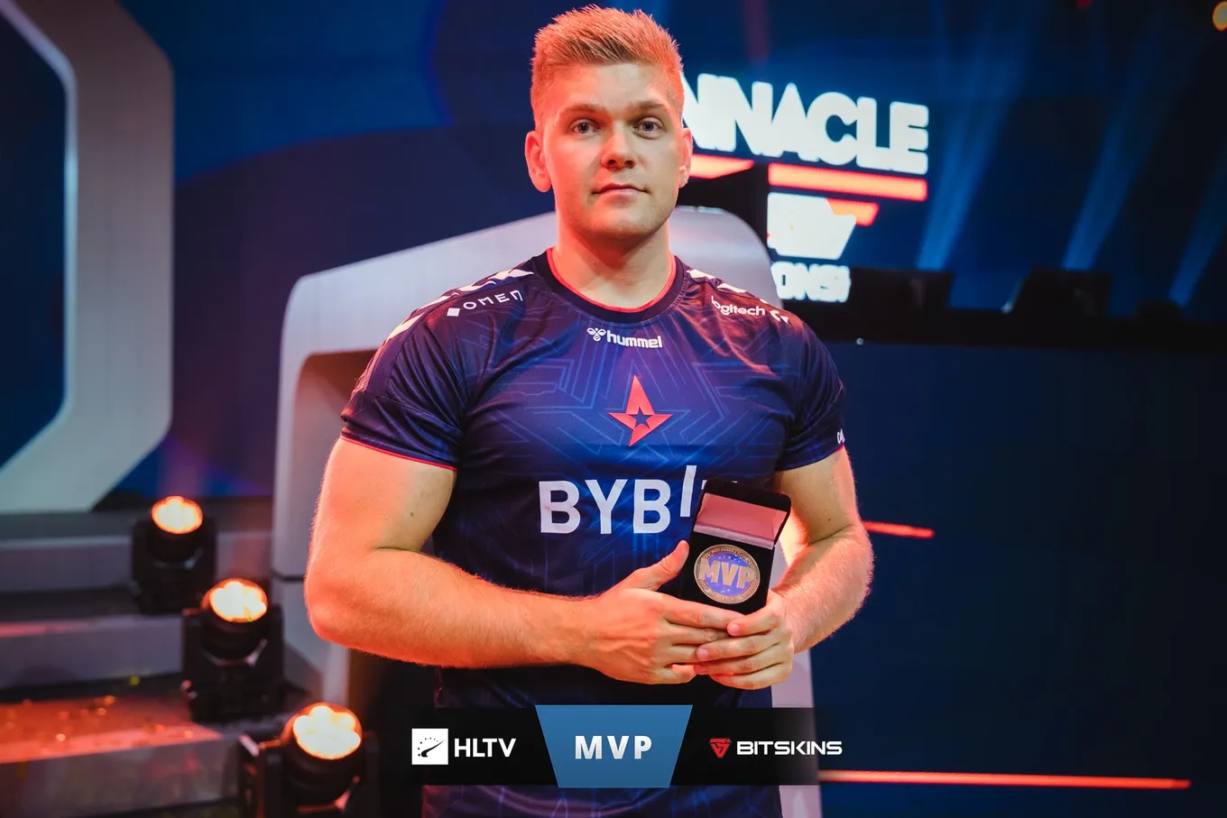 Фото самого ценного игрока на Pinnacle Cup