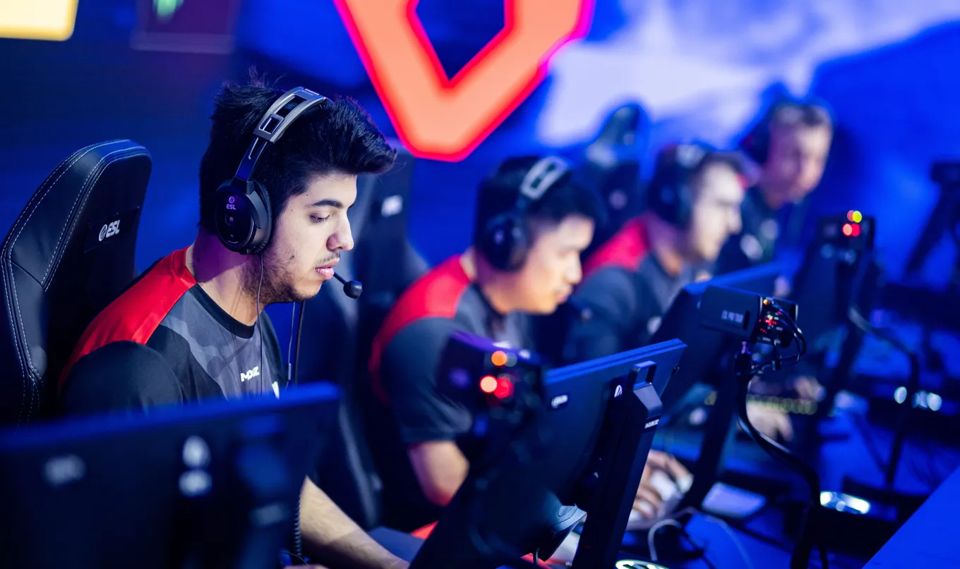 Complexity — MOUZ: битва за выход в плей-офф