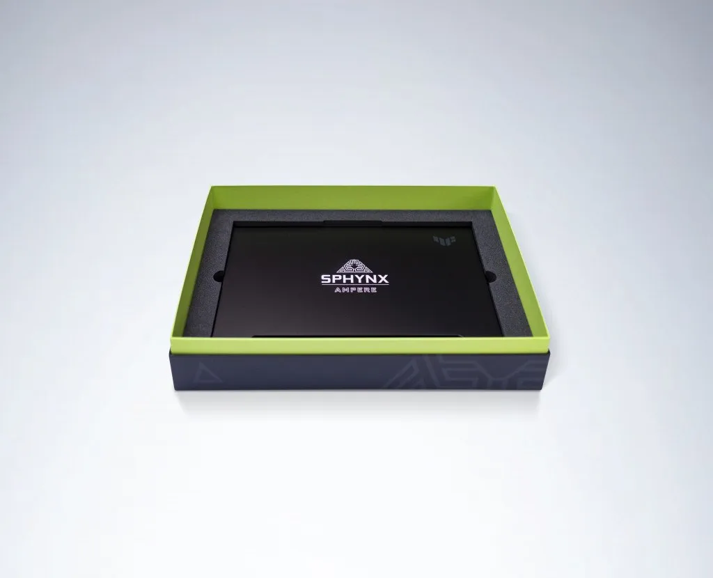NVIDIA выпустила подарочный набор для геймеров с ноутбуком, дезодорантом и гелем для душа