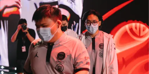 PSG.LGD может подписать оффлейнера CDEC Gaming