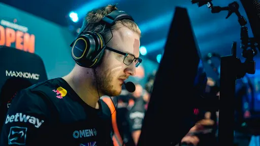 Dexerto: smooya отправлен в запас — fnatic уже находится в поисках замены