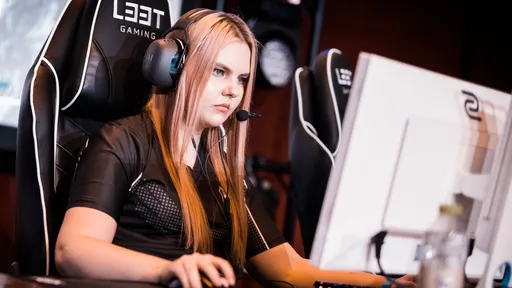Анастасия kr4sylya Хлобыстина: даже самые талантливые девушки уходят из CS:GO