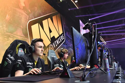 V‑Gaming покинула Dota 2 Champions League 2021 Season 2