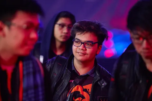 Execration одолела Fnatic на DPC 2021: Season 2 для ЮВА