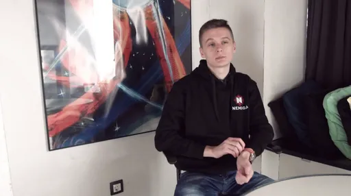 «Я чуть моник не сломал» — mellojul рассказал о дисконнекте в матче с HYDRA