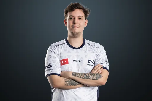 Calyx временно покинул основной состав Eternal Fire по CS:GO