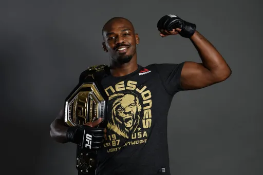 «Рекорды UFC». Наибольшее количество защит чемпионского пояса – Джон Джонс и Деметриус Джонсон. Путь к величию