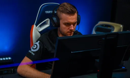 Ошибка на миллион долларов — NiKo промахнулся по s1mple в финале PGL Stockholm Major 2021