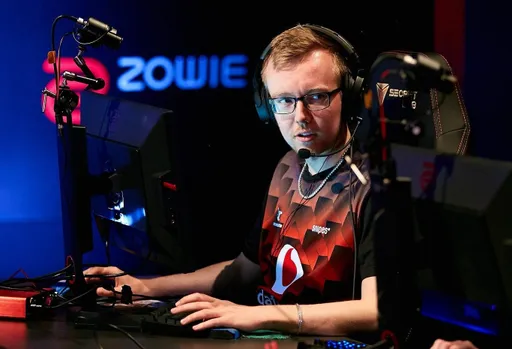 Инсайдер: acoR и Farlig отказались от перехода в Astralis