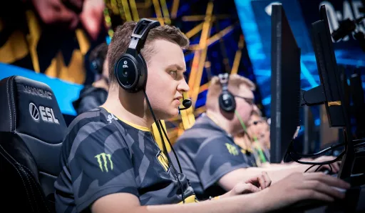 1WIN с flamie в составе одержала первую победу на про-сцене CS:GO