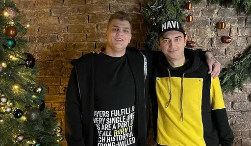 AWF: я бы точно не перешёл в B8. Не считаю, что Dendi что-то может выиграть на миде