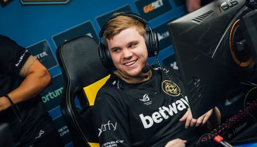 Lekr0 стал игроком Dignitas