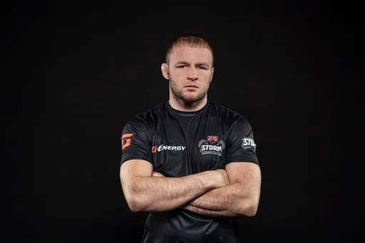 «Достали вы со своим UFC». Александр Шлеменко о победе Корешкова, деньгах, травме и Одилове