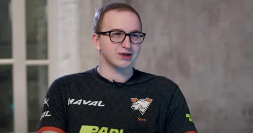 Save- сыграл сто матчей в Dota 2 за неделю