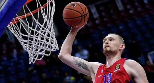 Lazar: а последние несколько дней стою у за спинами игроков Virtus.pro