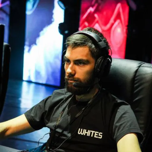 Тренер Winstrike достиг 9 тыс MMR