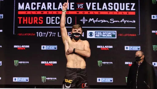 «Тигр выходит на охоту». Магомед Магомедов идет за второй победой в Bellator