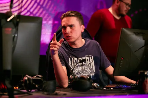 633 — о шансах Gambit на WePlay AniMajor, смене роли и новом патче
