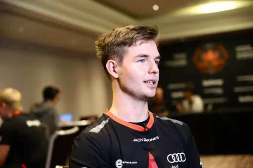 Dev1ce о s1mple: он хорош как никогда, что немного раздражает