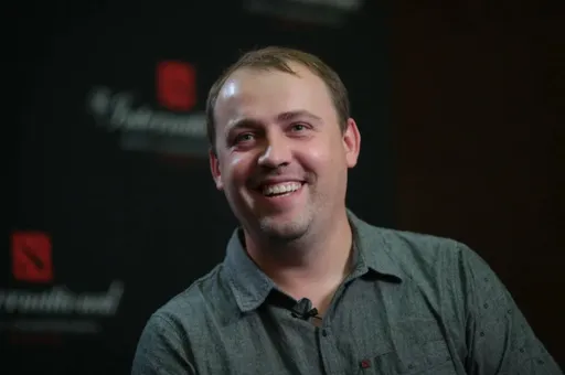 V1lat: ходят слухи, что первый мейджор нового DPC-сезона пройдёт в Восточной Европе