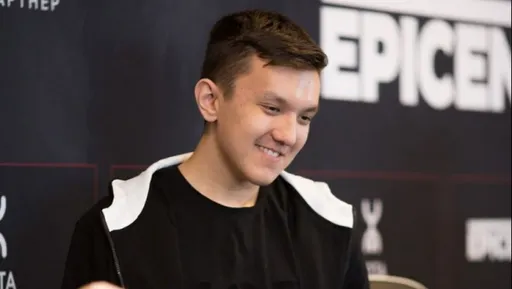V-Gaming разгромила B8 в группе B на Winline D2CL Season 7