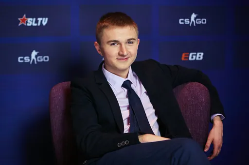 Petr1k: новый патч для CS:GO усложнит использование гранат