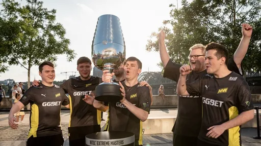 Команда NaVi по CS:GO стала второй по популярности в мире в 2021 году