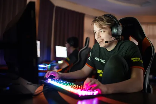 Tundra выбила Virtus.pro в нижнюю сетку ESL One Fall 2021
