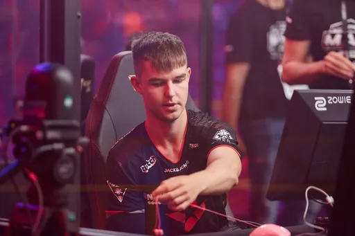 Ninjas in Pyjamas стала чемпионом IEM Fall 2021 для Европы