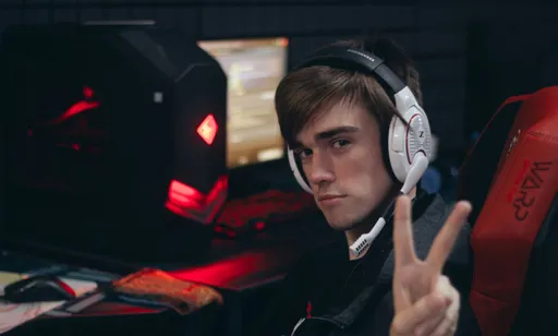 Miposhka высказался о победе Team Spirit в матче против Mind Games на DPC