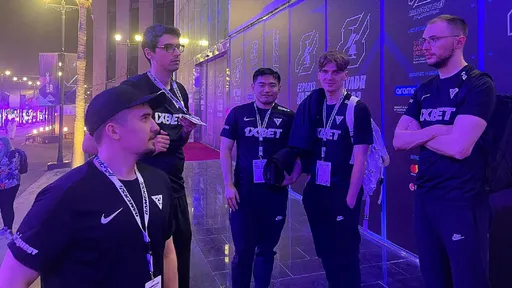 Инсайдер: Daxak проходил тесты в состав TSM по Dota 2