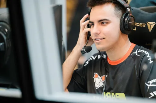 DM объяснил пик Dawnbreaker в матче против Spirit на PGL Arlington Major 2022