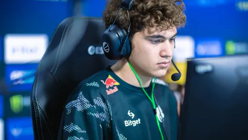 Team Spirit проиграла Sprout на европейском RMR-турнире