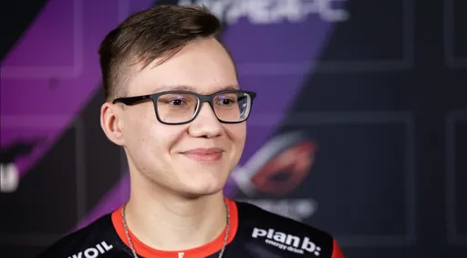 Almazer рассказал о тренировках и атмосфере в NASR Esports