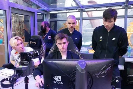 Team Spirit разгромила Rune Eaters на DPC 2021/22 для СНГ
