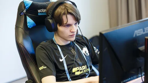 Mira высказался о стратегии с Pudge на позиции керри в Dota 2