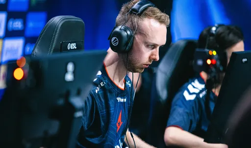 Astralis обыграла FURIA в групповом этапе IEM Cologne 2022
