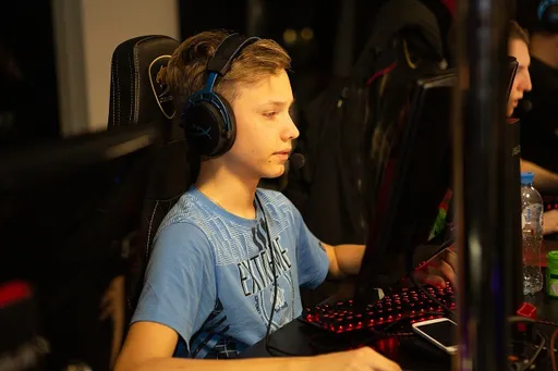 G2 выбила Natus Vincere из ESL Pro League Season 16