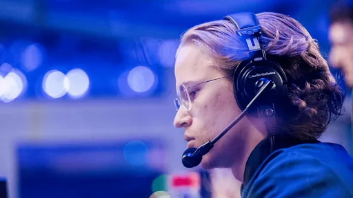T1 разделила очки с Infamous в отборочных Last Chance на TI11