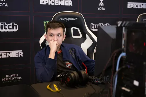Rune Eaters заработала первую победу на Winline D2CL Season 11