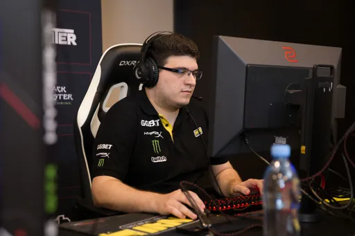 LeBronDota высказался о решафлах на про-сцене